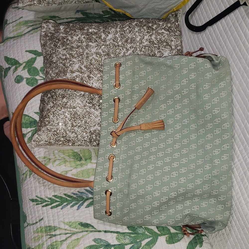 Light green handbag